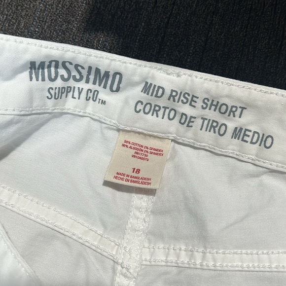 Mossimo Mid Rise Shorts - Picture 9 of 9